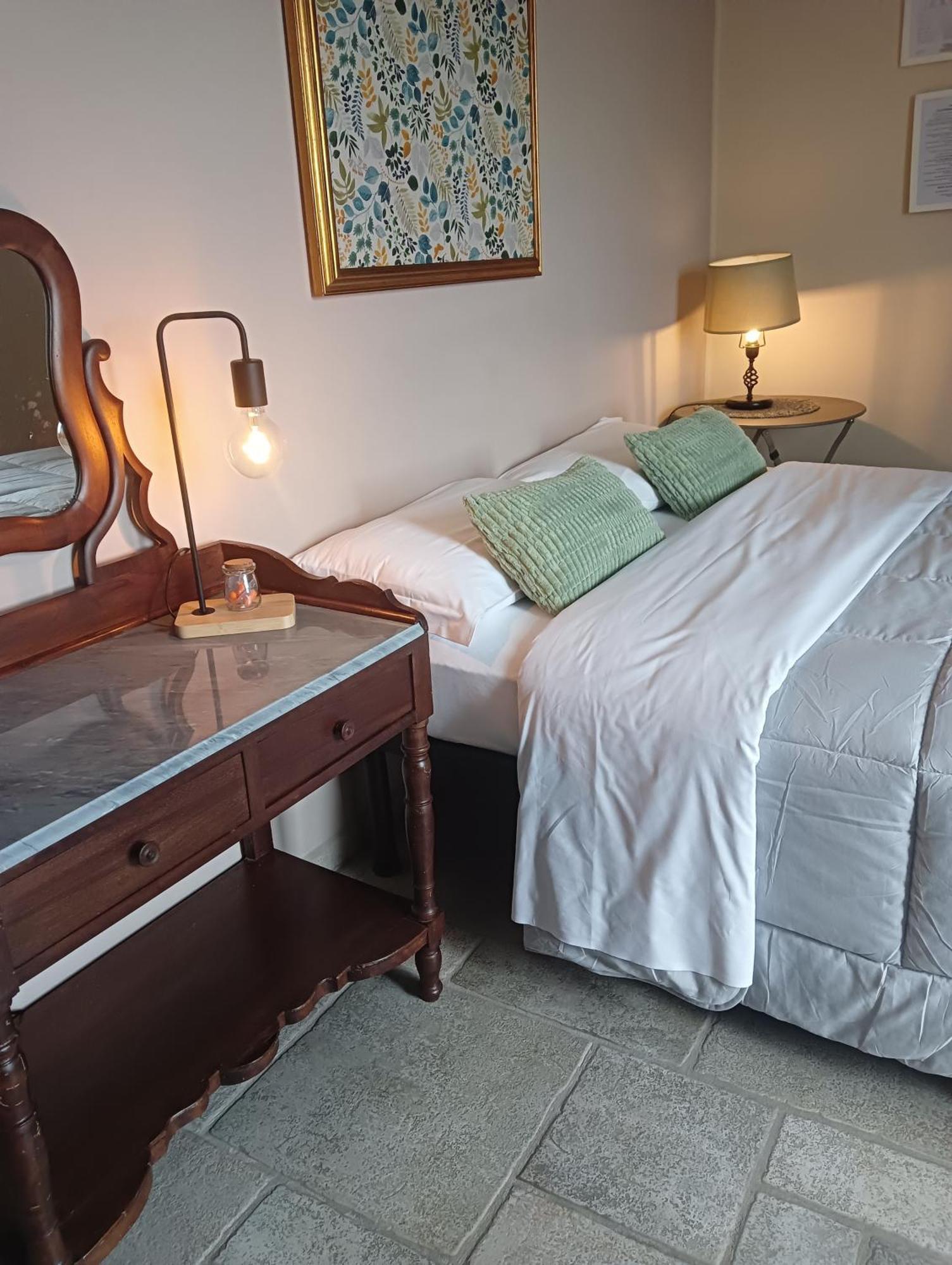 Il Borgo B&B Castellinaldo Exterior photo
